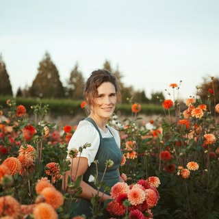 Galena Berkompas • Urban Flower Farm • Education