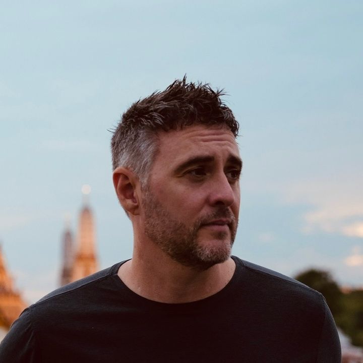 Michael | Solo Travel + Food