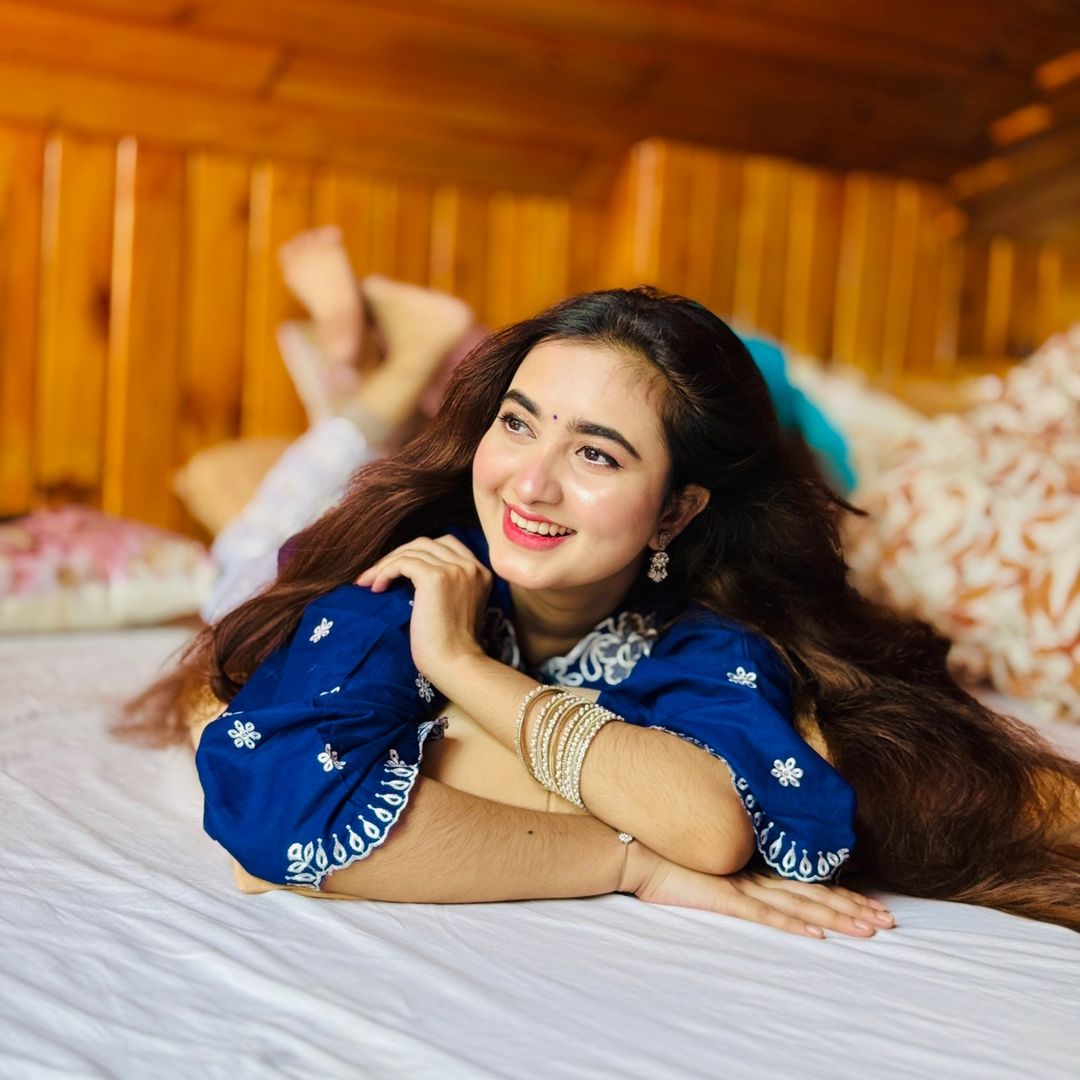 🦋💙_সুহাসিনী_মীম🦋💙