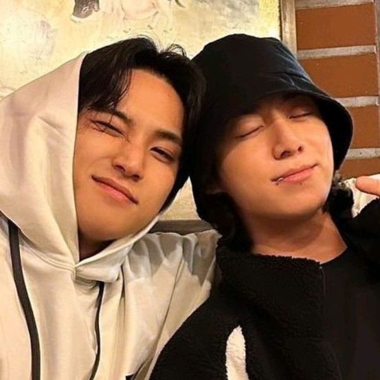 🐶𝐋𝐢𝐞𝐧 𝐆𝐲𝐮_𝐂𝐡𝐞𝐨𝐥🍓