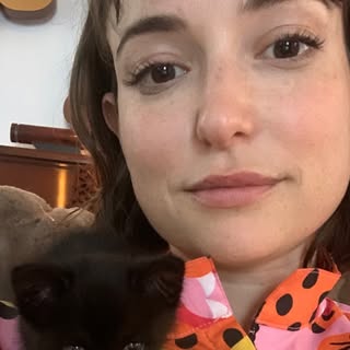 Milana Vayntrub