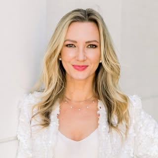 MICHELLE  DEMAREE 🤍 Love ✨ Femininity