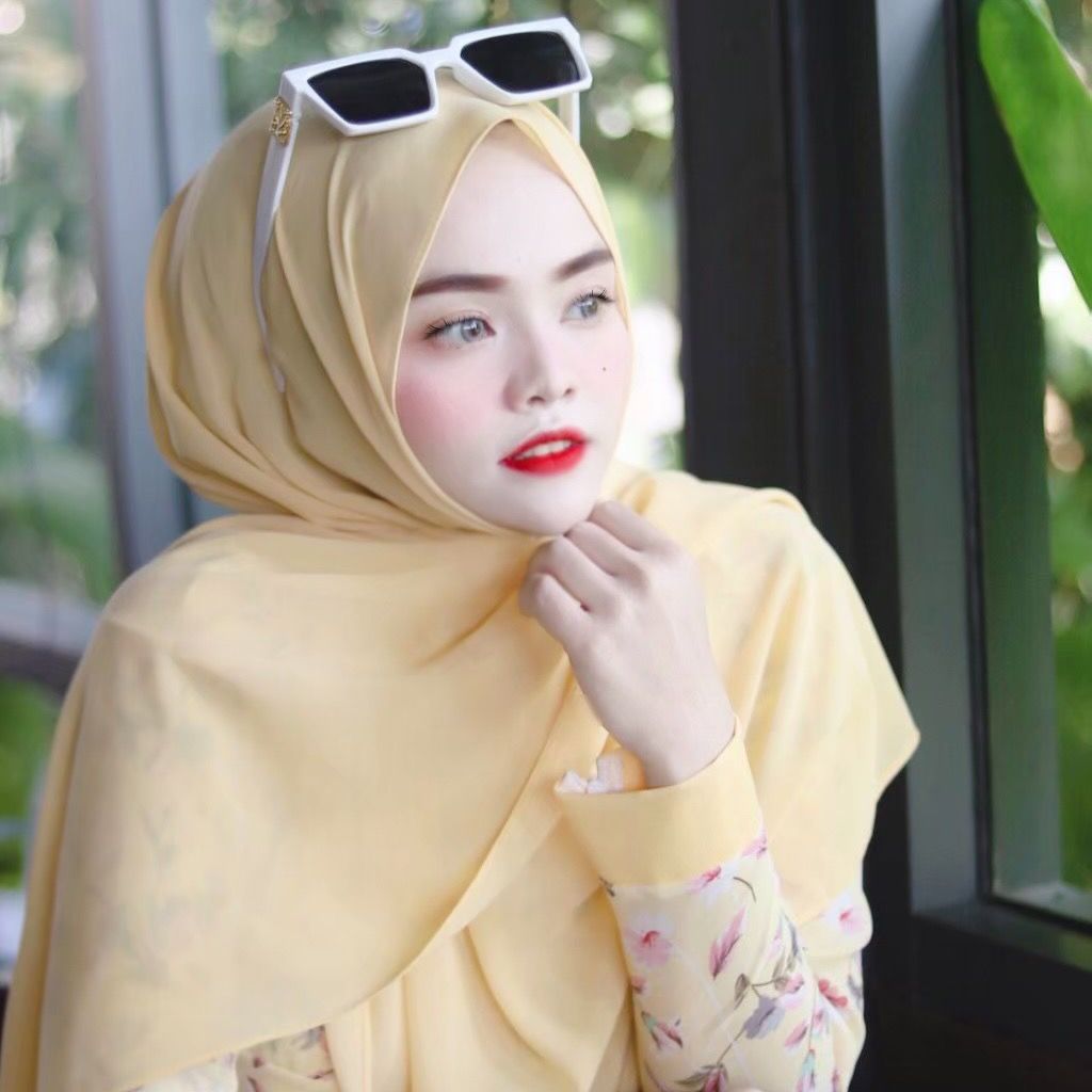 Moni Skincare