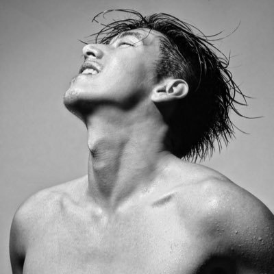 โตโน่ ภาคิน
