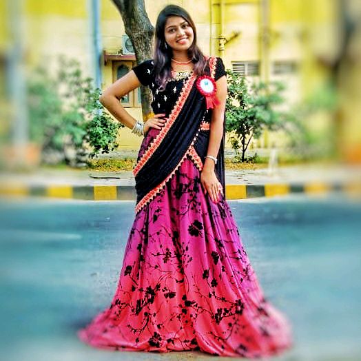 mounika_nayak💃