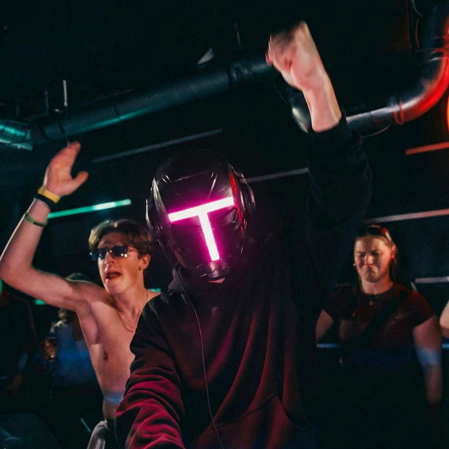 Mr. Techno