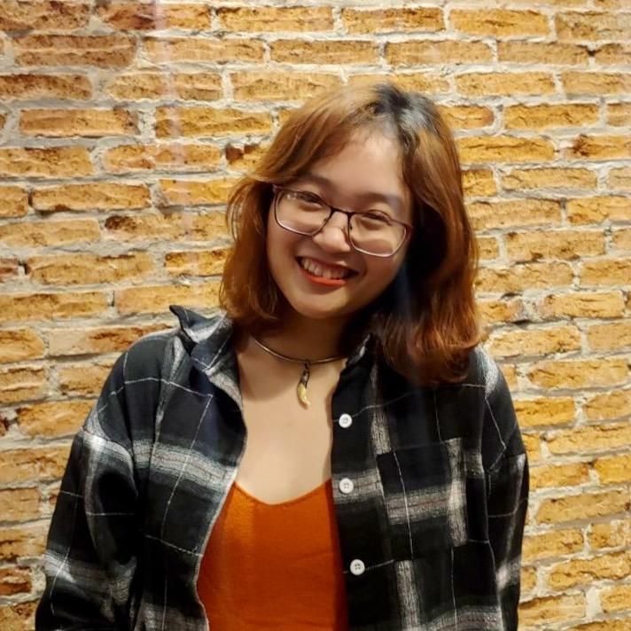 Ms.Chee Tarot