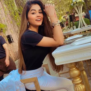 Munazah Razzaq