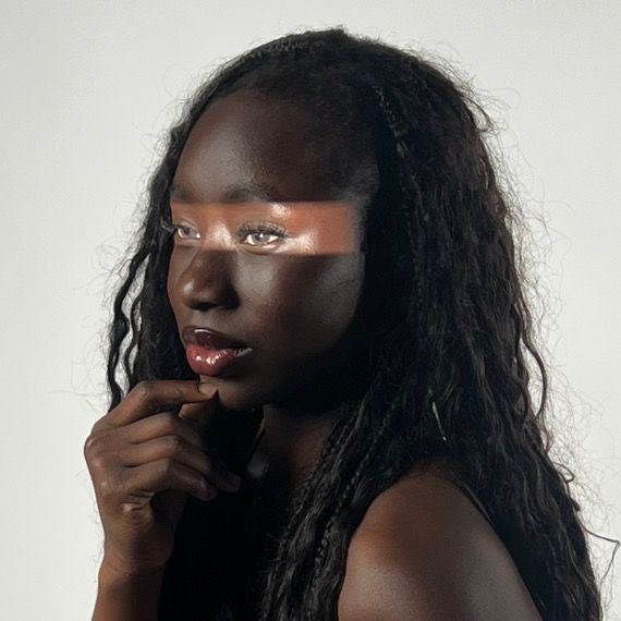 Ria :)