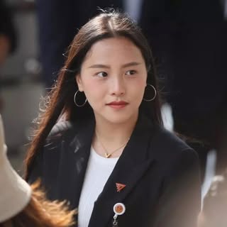 รักชนก ศรีนอก - Rukchanok Srinork