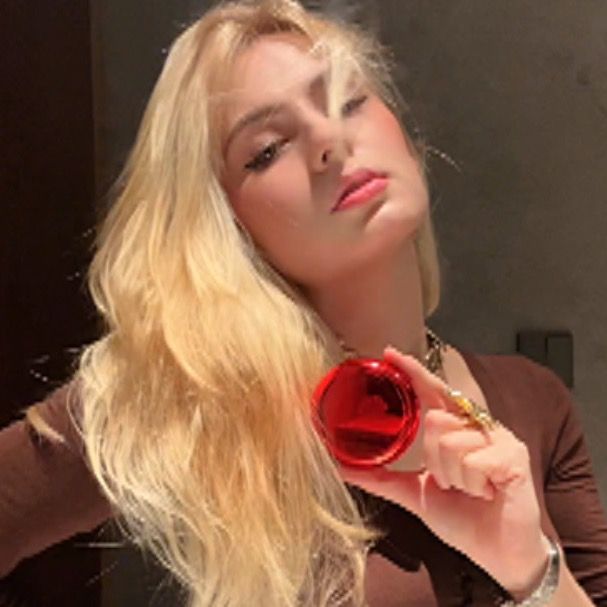 BAGUS ISTRI Shine Rusia