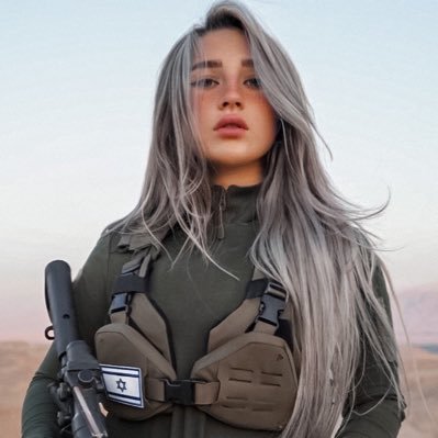 Gun Waifu