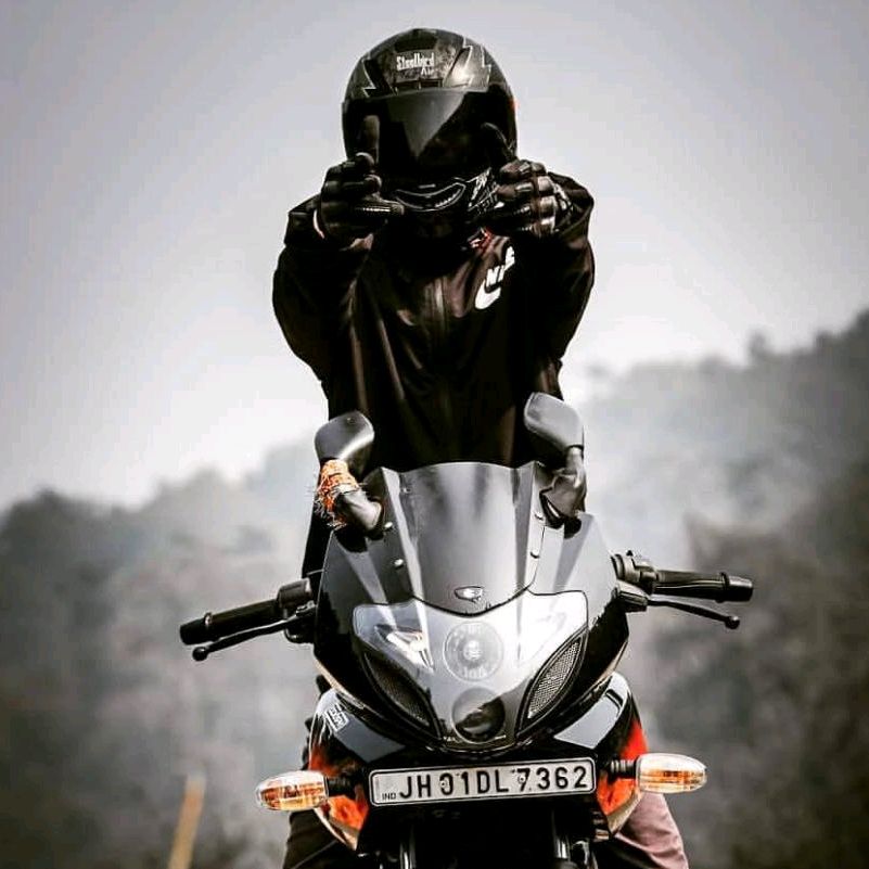 220 lover😍