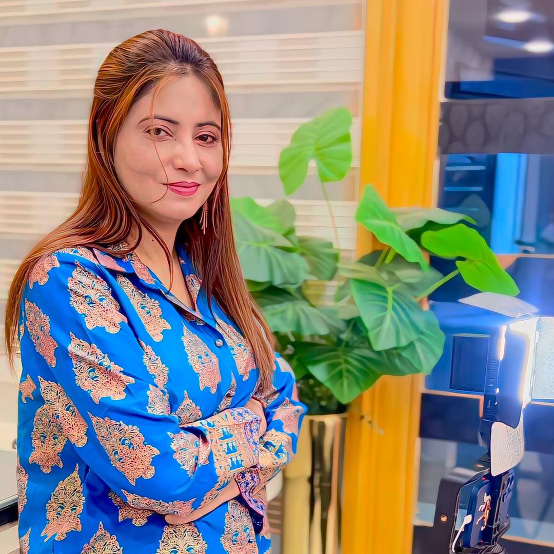 Neelam_Mahi