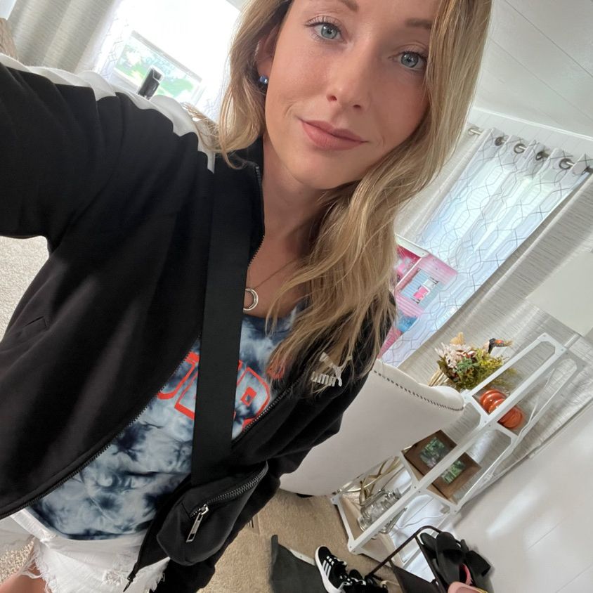 NicoleMarie
