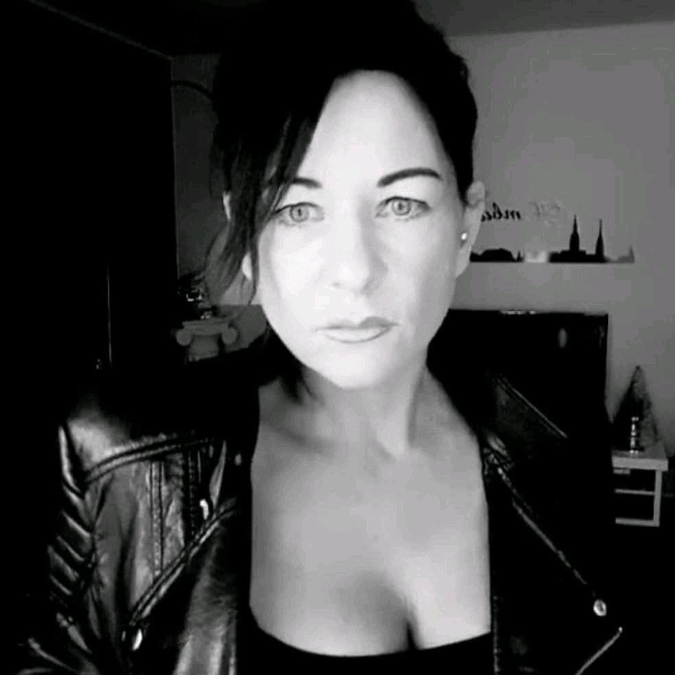 🌬🌸ⓝⓘⓒⓞⓛⓔ ⓦⓐⓖⓝⓔⓡ🌸