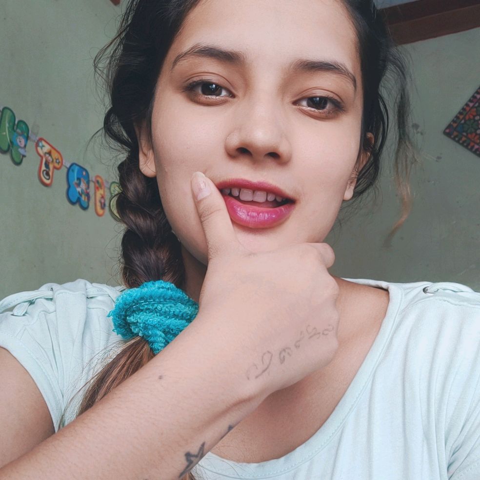 Nidhi Solanki
