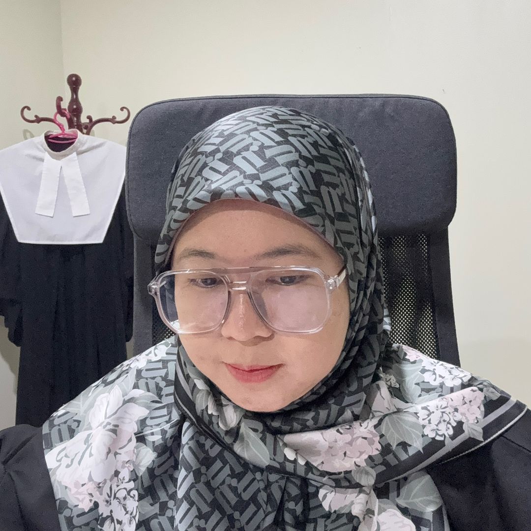 Lawyer Nur Shuhadah