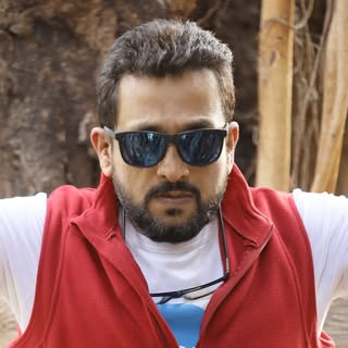 PRASAD OAK : प्रसाद ओक