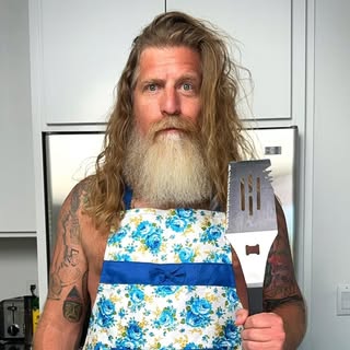 Drew Cooks