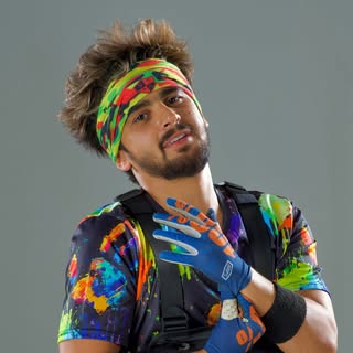 عمر حسن