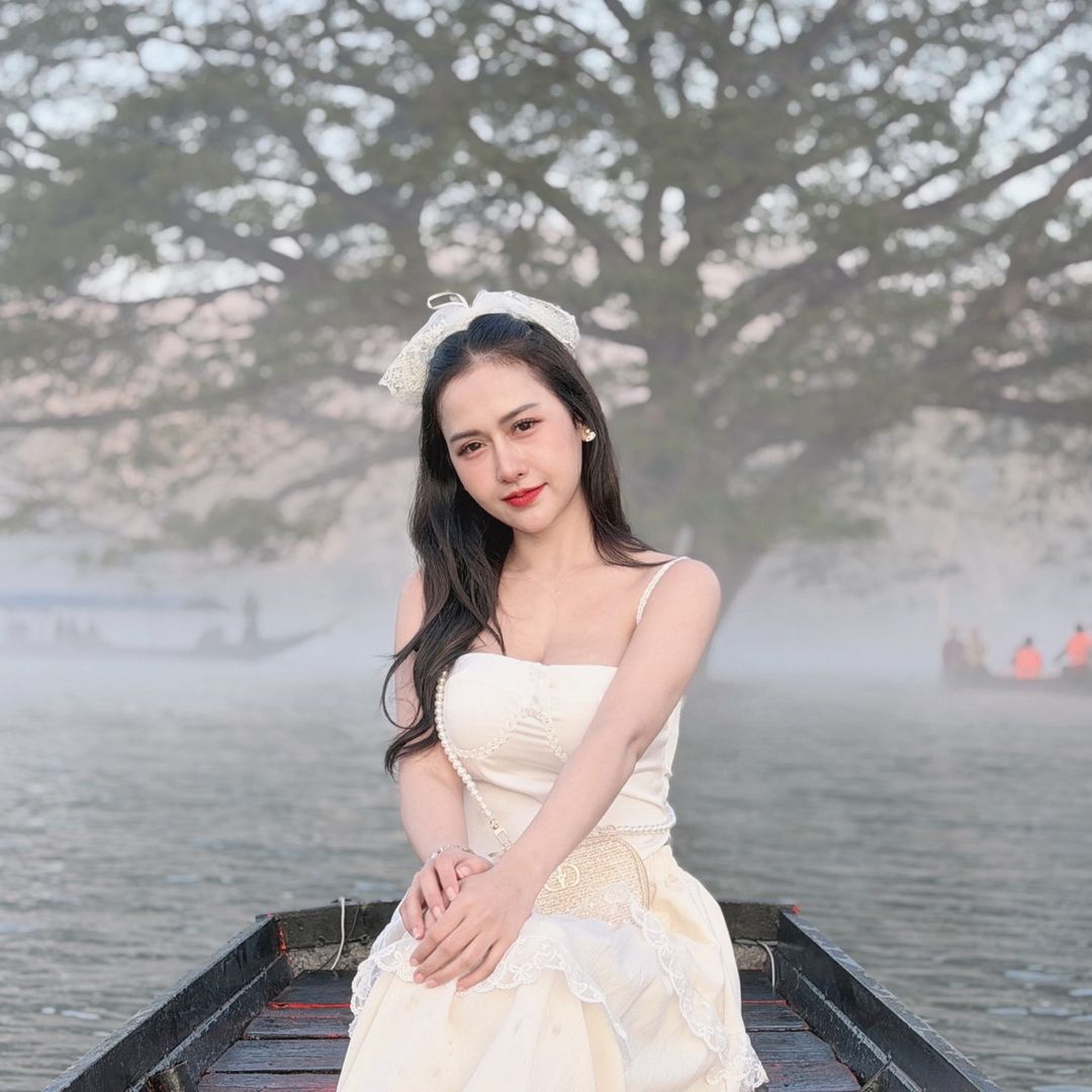 Paam Roseslyn