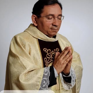 Padre Sandro Santos