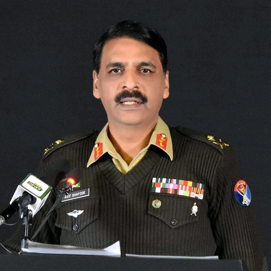 Pakistan Military Fans