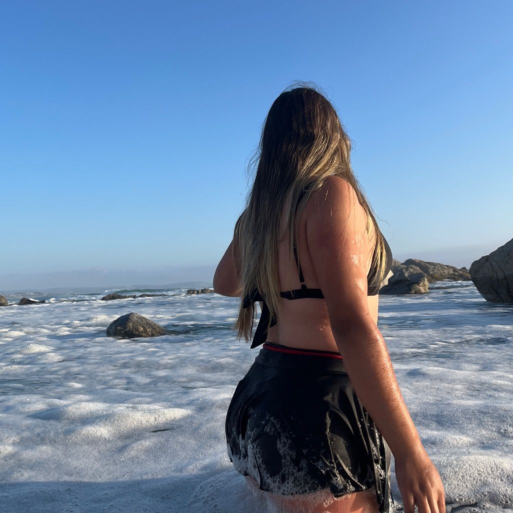 𝑴𝑨𝑹𝒀𝑶𝑹𝑰 ♡
