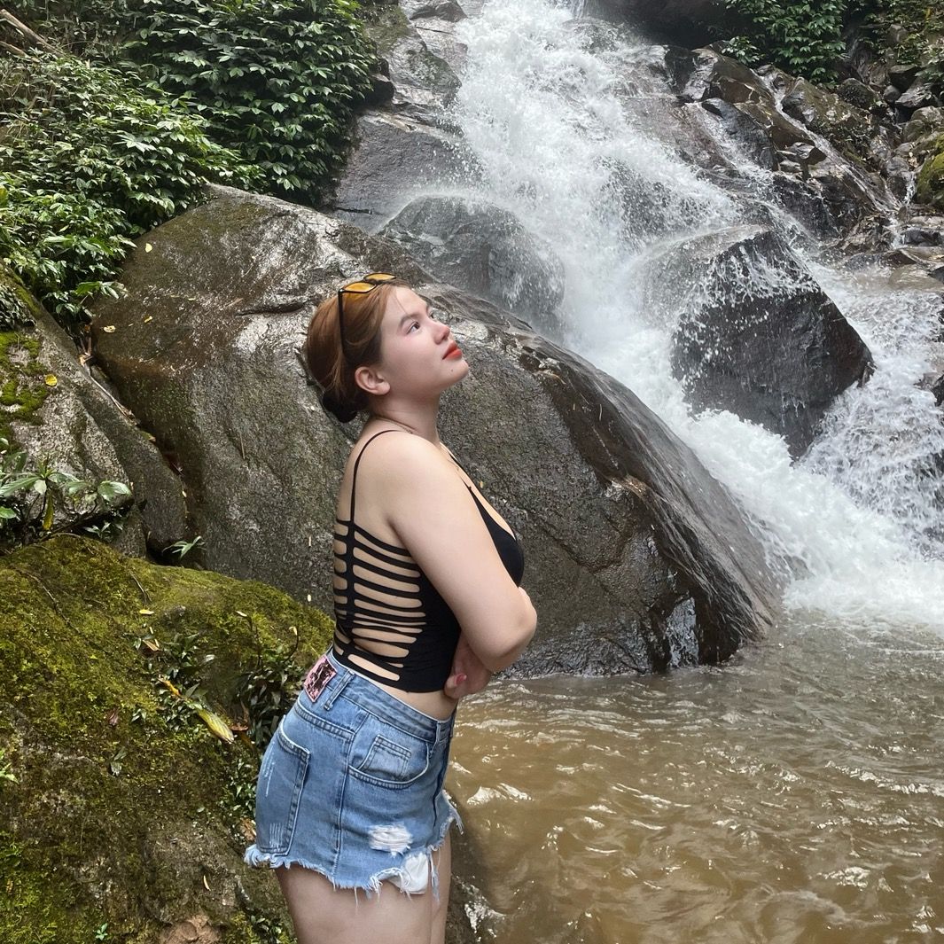 แพรวาชอบเที่ยว🌻(180.5k)🌻