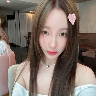 Kornkanok ♡´･ᴗ･`♡