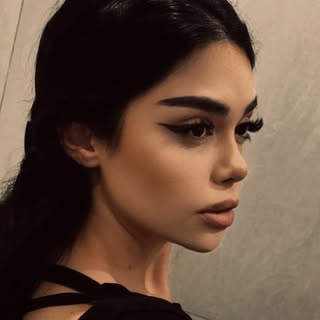 Paniz Karami | پانیذ کرمی