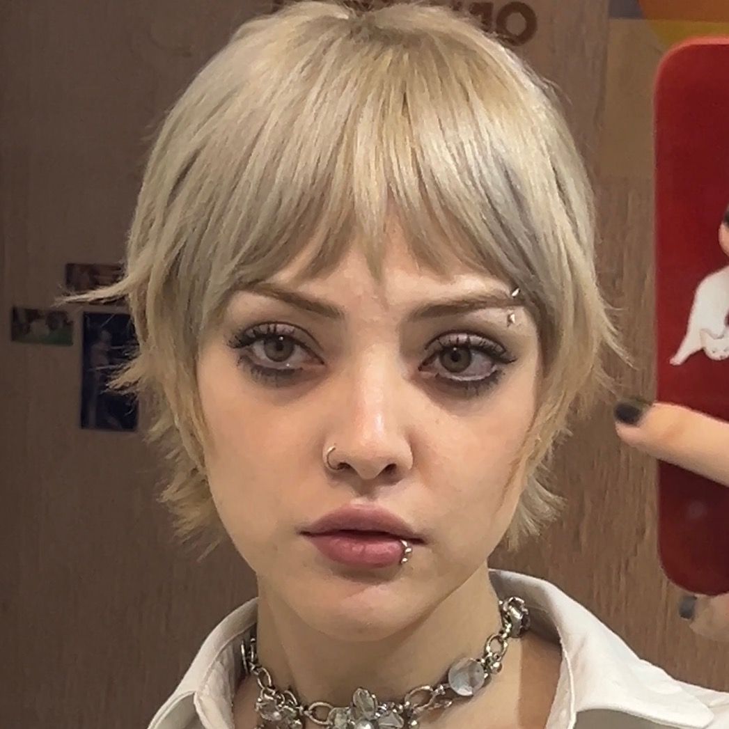 Pola