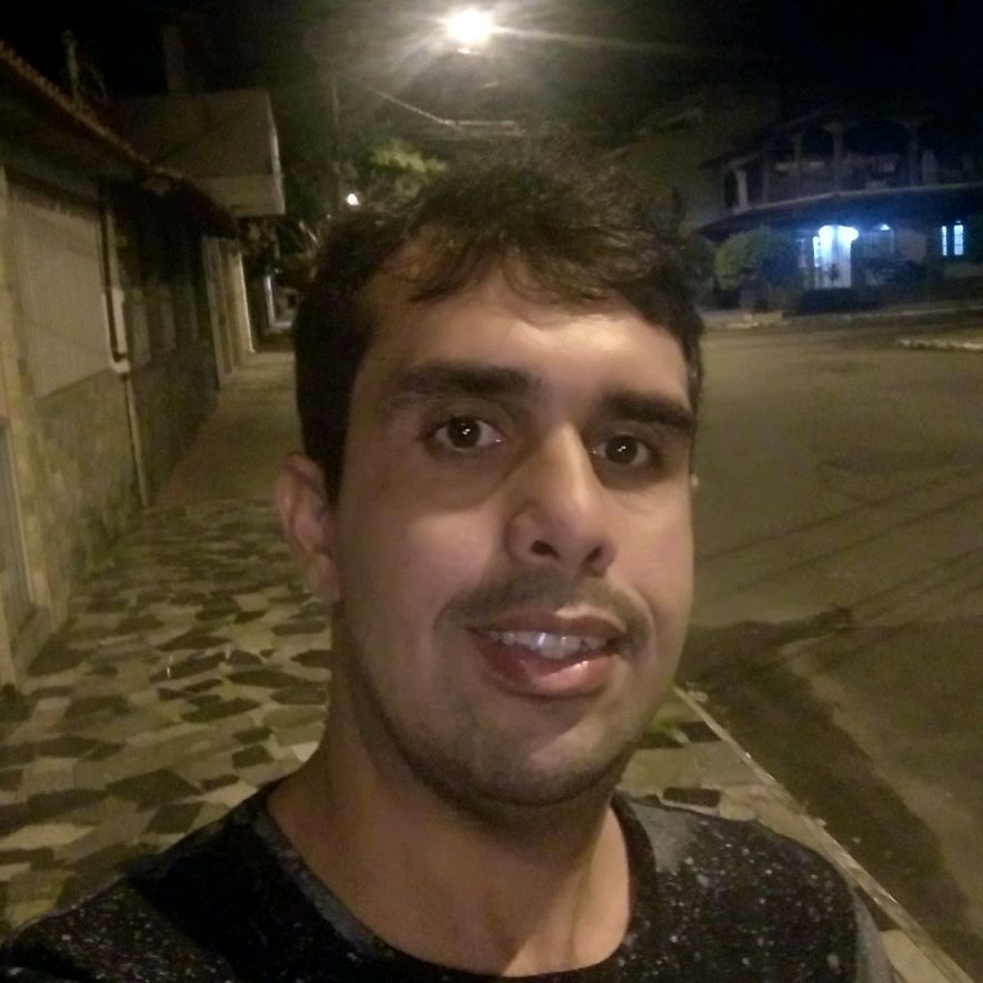 Vinícius F. Pratti