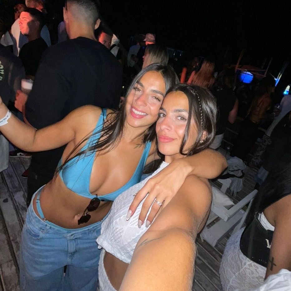 Pame y Mica