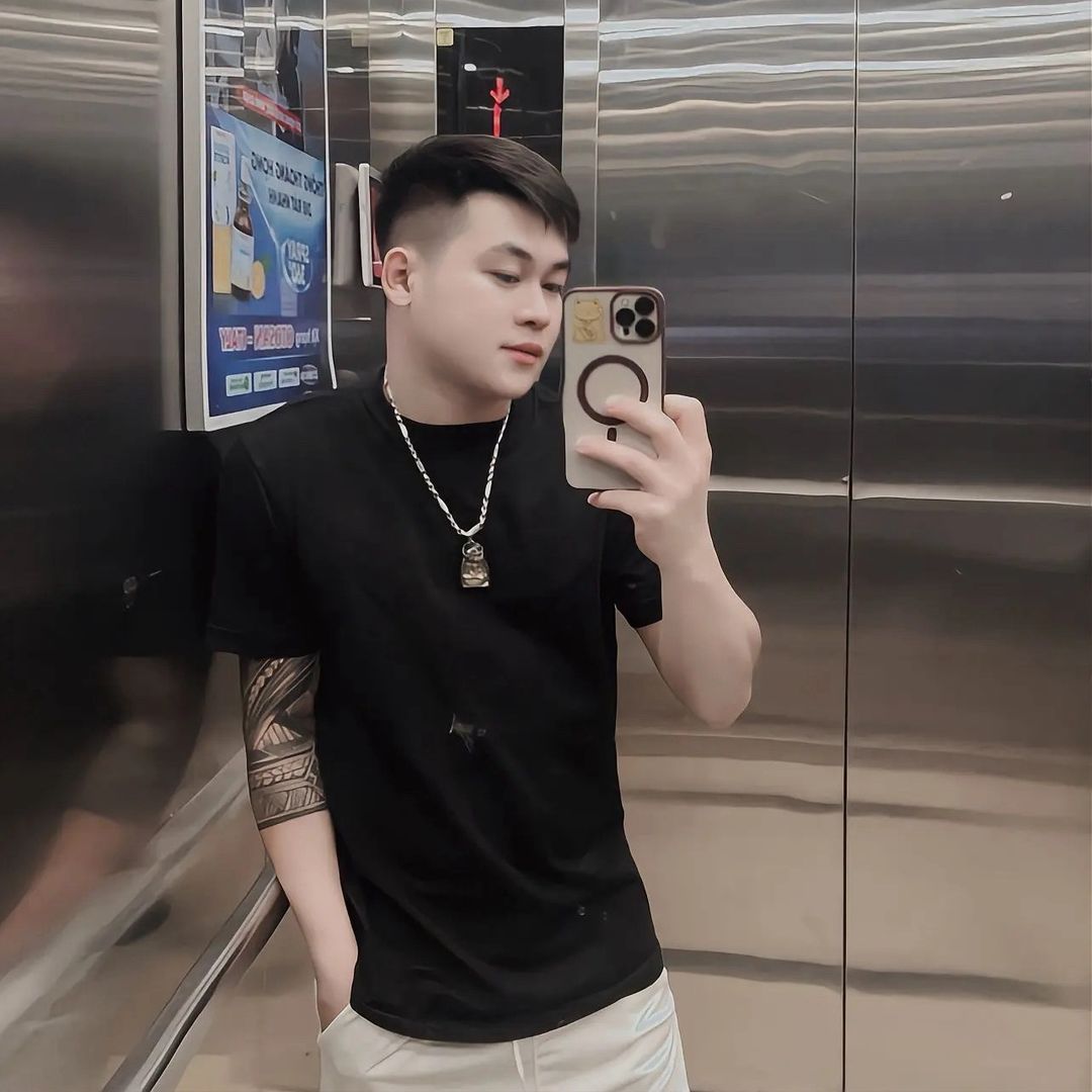 QuÂn TạP HoÁ