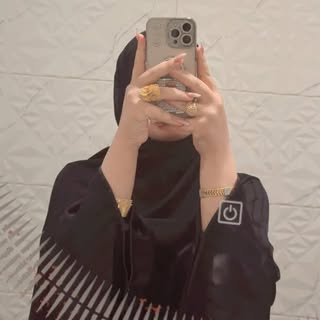 رشا علي حسين