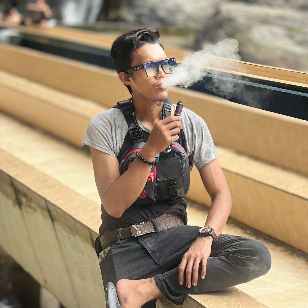 Riza Hussin