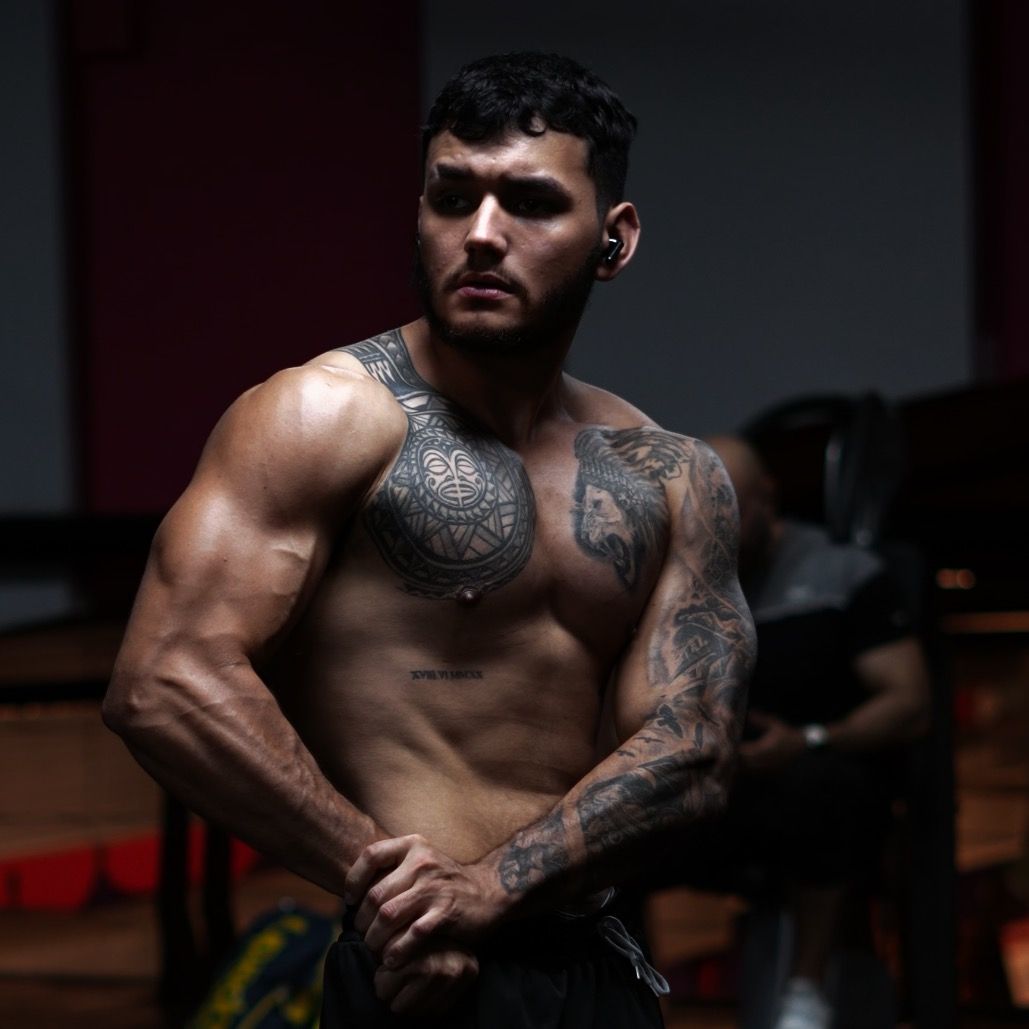 RUSER 🦍