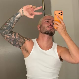 SAM PIKAR