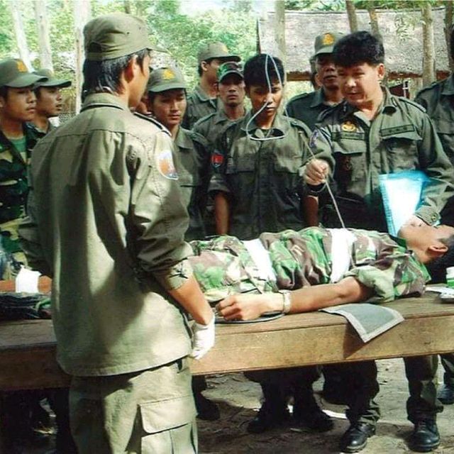 លោកគ្រូតា