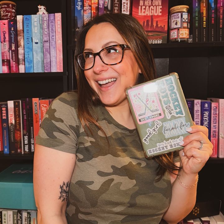 Sarah | book babe 📚🫶🏽✨