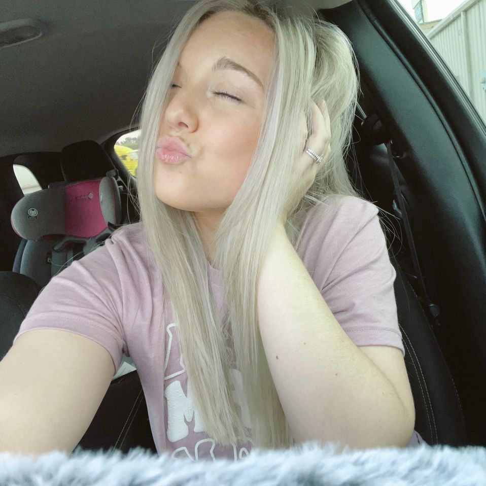 Savanna D. McCarty ッ