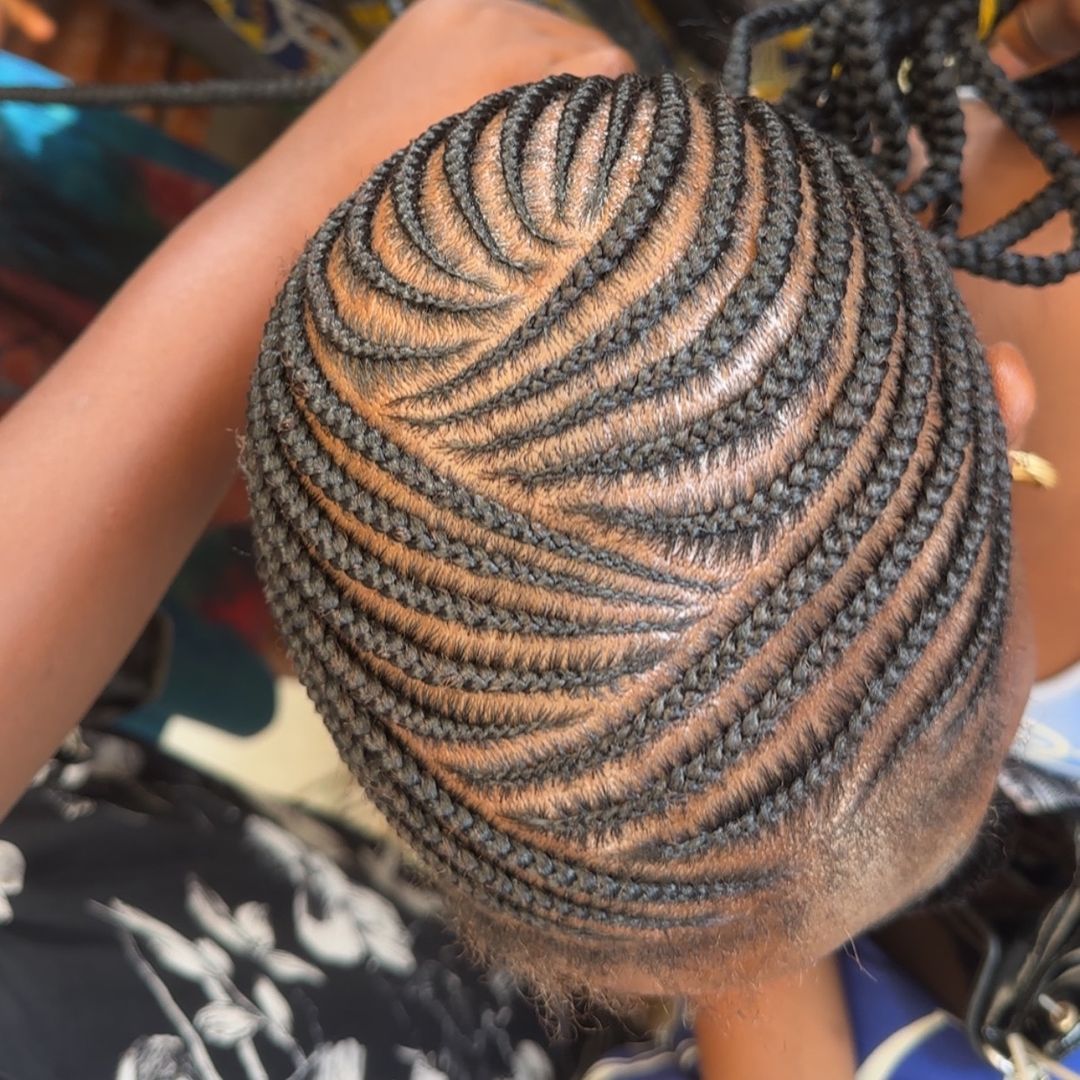 HAIR BRAIDS IN MUSHIN, LAGOS