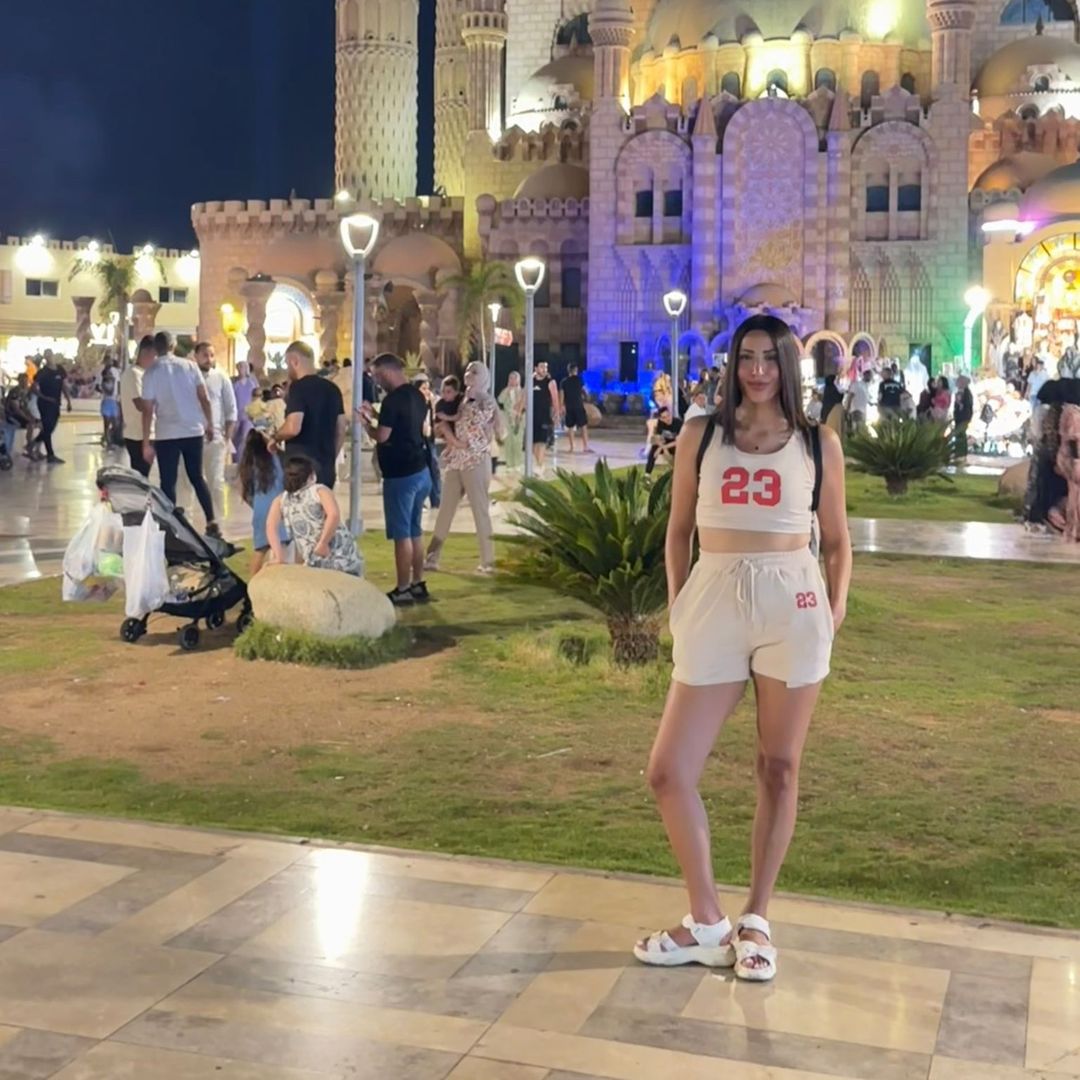 👑سيلينا👑