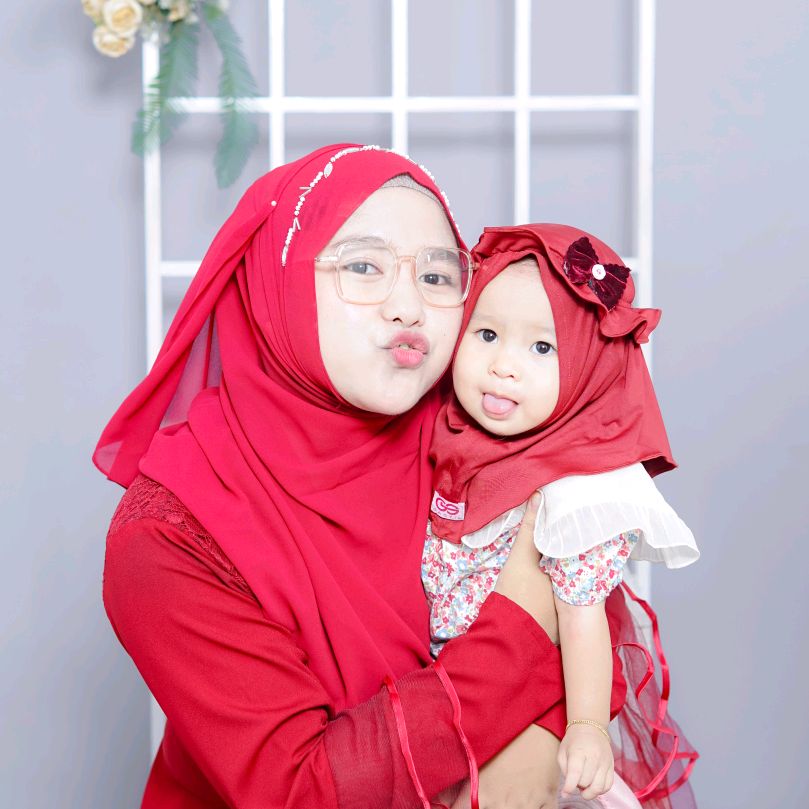 Nok Tasnia
