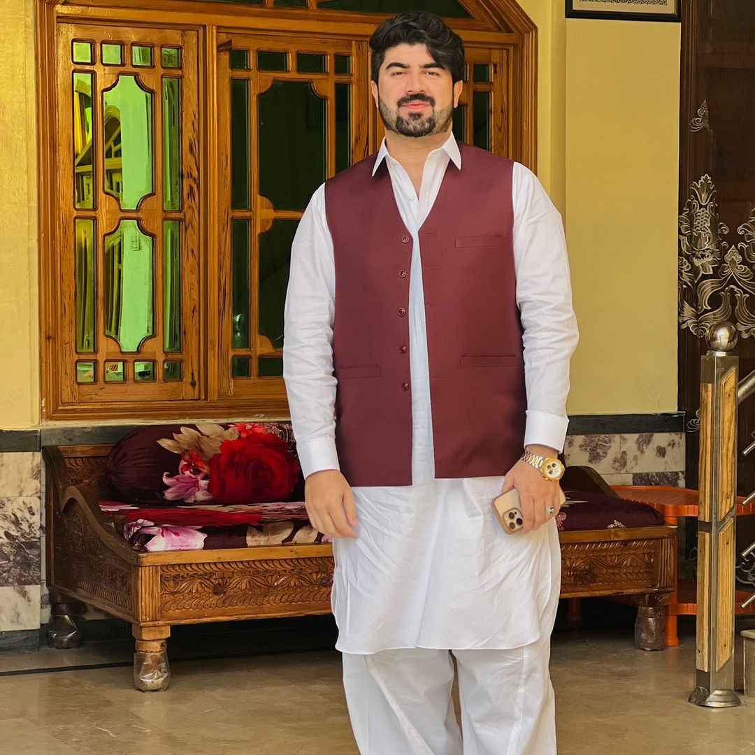 SHAH FaiSaL 🐼