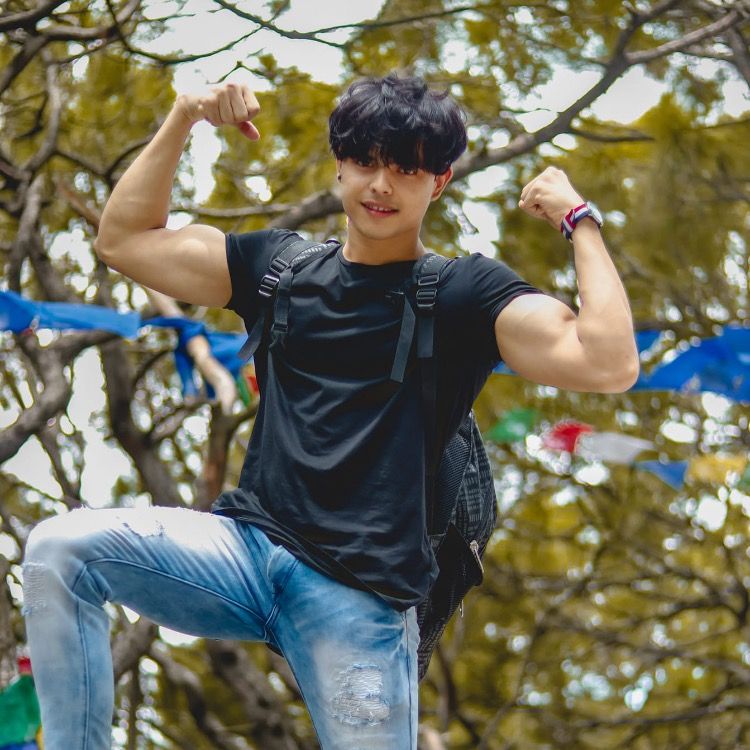 shahid💫⚡️✨🌟