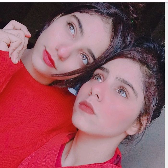التوينز الملتصق❤👭