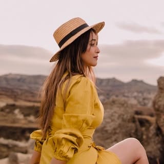 S H E E T A L    D O R B Y